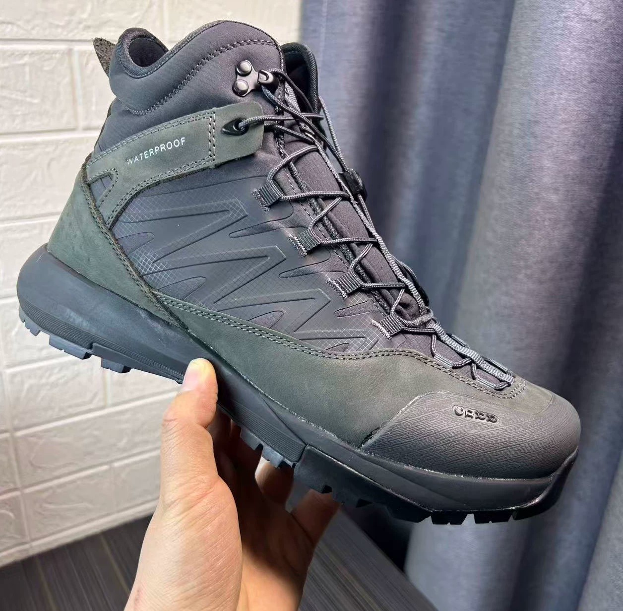 High Top Hiking Leather Shoes  - đánh giá và giá Streetwear Brand New
