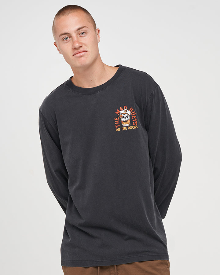 On The Rocks Skull Sailor Fish - đánh giá và giá Streetwear Brand Hoodies