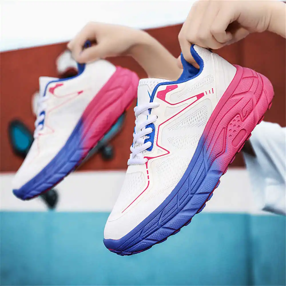 Does Not Slip Size 37 Shoes Si - đánh giá và giá Streetwear Brand Canada